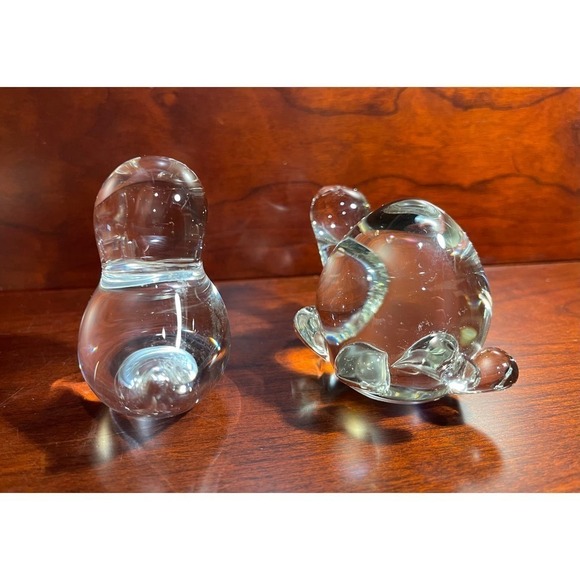 Set Of 2 Clear Art Glass Decorative Paperweights Turtle Tortoise and Bird Chick - Picture 3 of 6